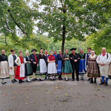 Danseurs de Hesse en costumes traditionnels à l’ouverture de l’Oktoberfest à Munich